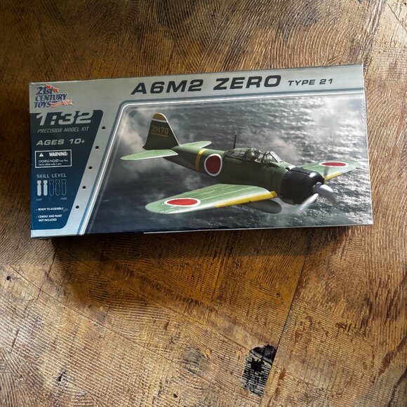 21st Century Toys Model Kit A6M2 Zero Type 21 Military Japanese Plane 1:32 Seal - Picture 1 of 3